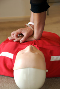 iStock_Chest press_First aid_Small
